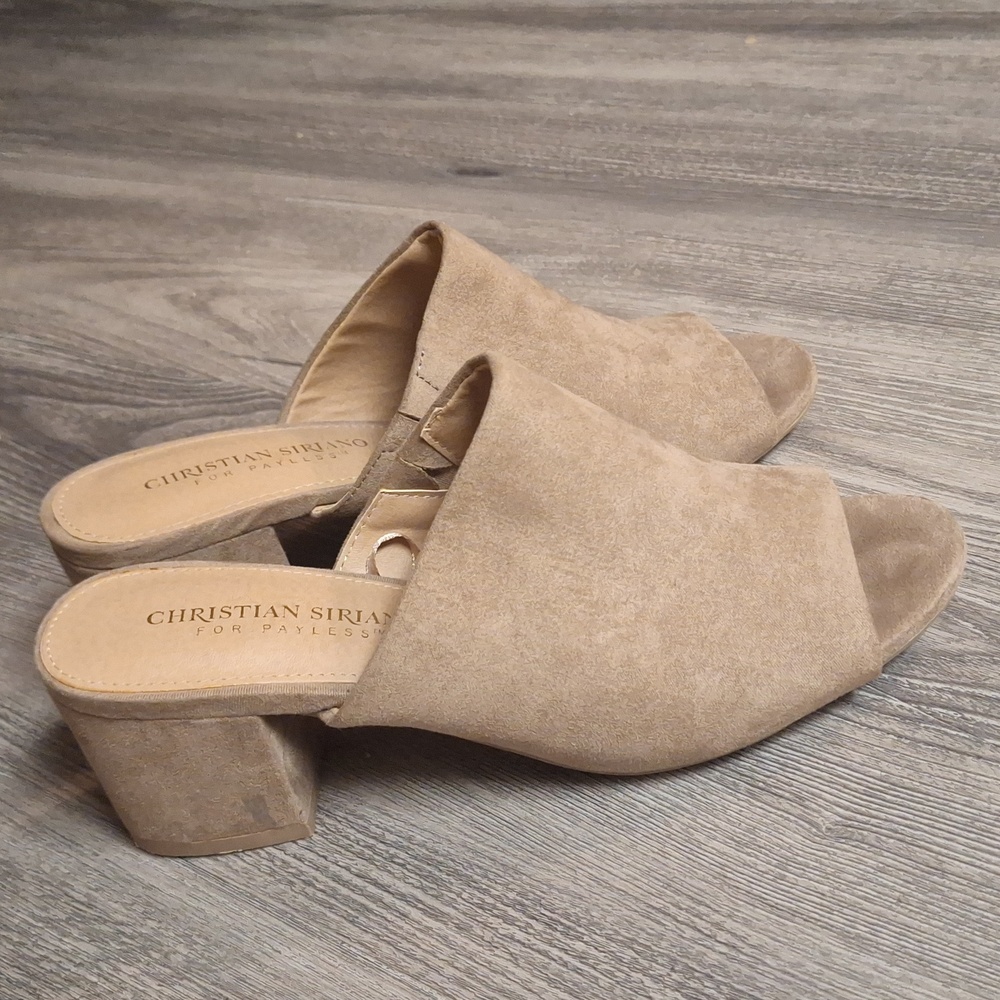 Christian Siriano small heels